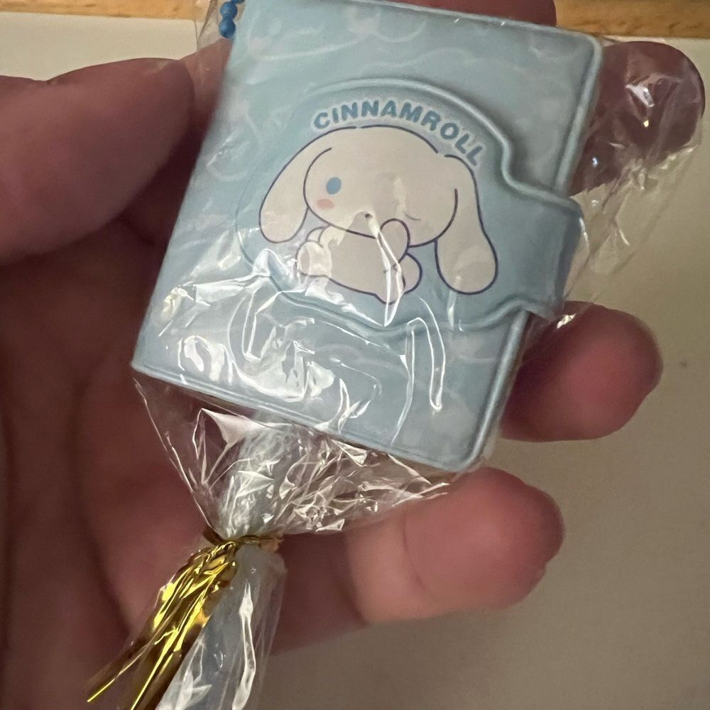 Sanrio Character Pens With Mini Notebooks - Picture 7 of 7